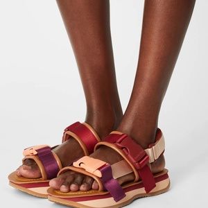See by Chloe Ysee SB36013A Tan 38 (US Women's 8) M